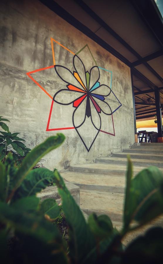 Hotel Alaya Yoga & Surf & Retreat Playa Venao Esterno foto